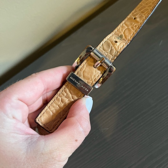 Michael Kors Croc Embossed Crossbody Purse - Picture 15 of 15